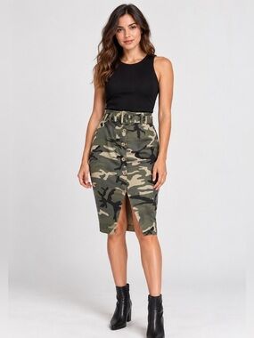 Primark Camouflage Green midi pencil Skirt with belt size 2